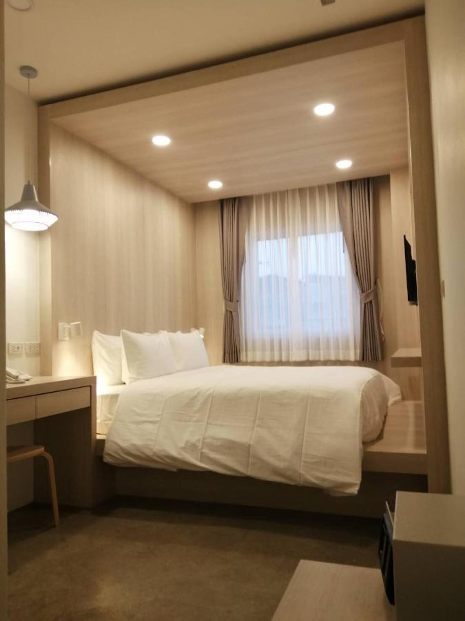 Nappiness Hotel - Sha Extraplus Банкок Екстериор снимка